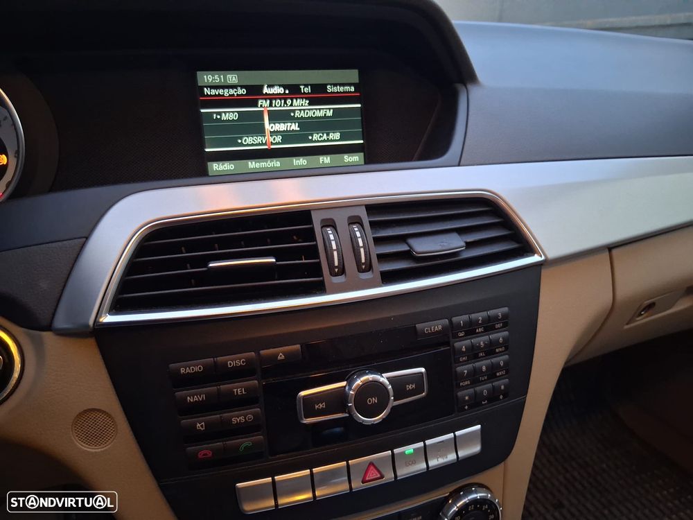 Mercedes-Benz C 220 - 21