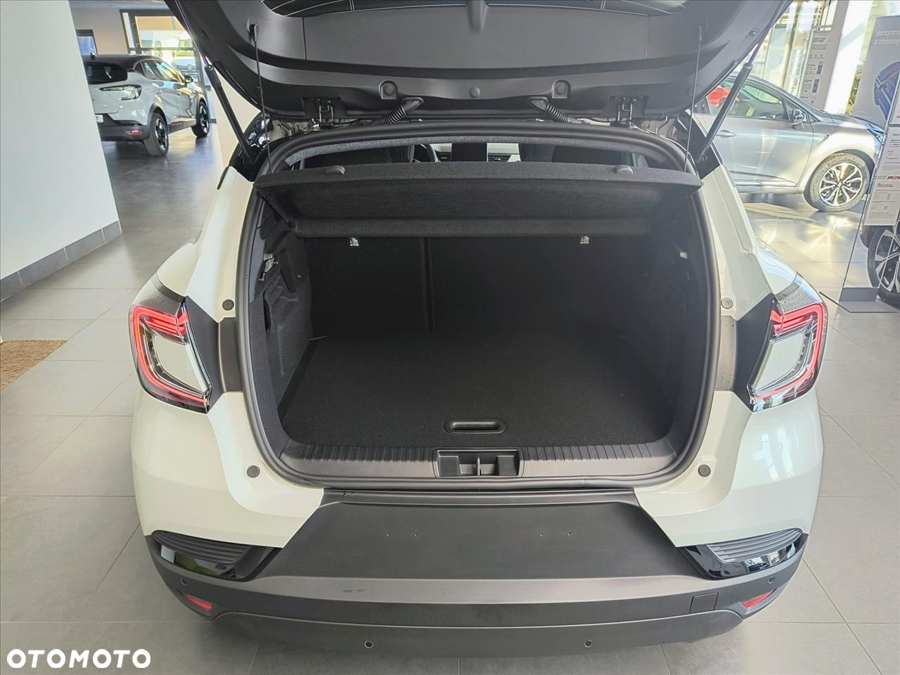 Renault Captur 1.0 TCe Techno - 4