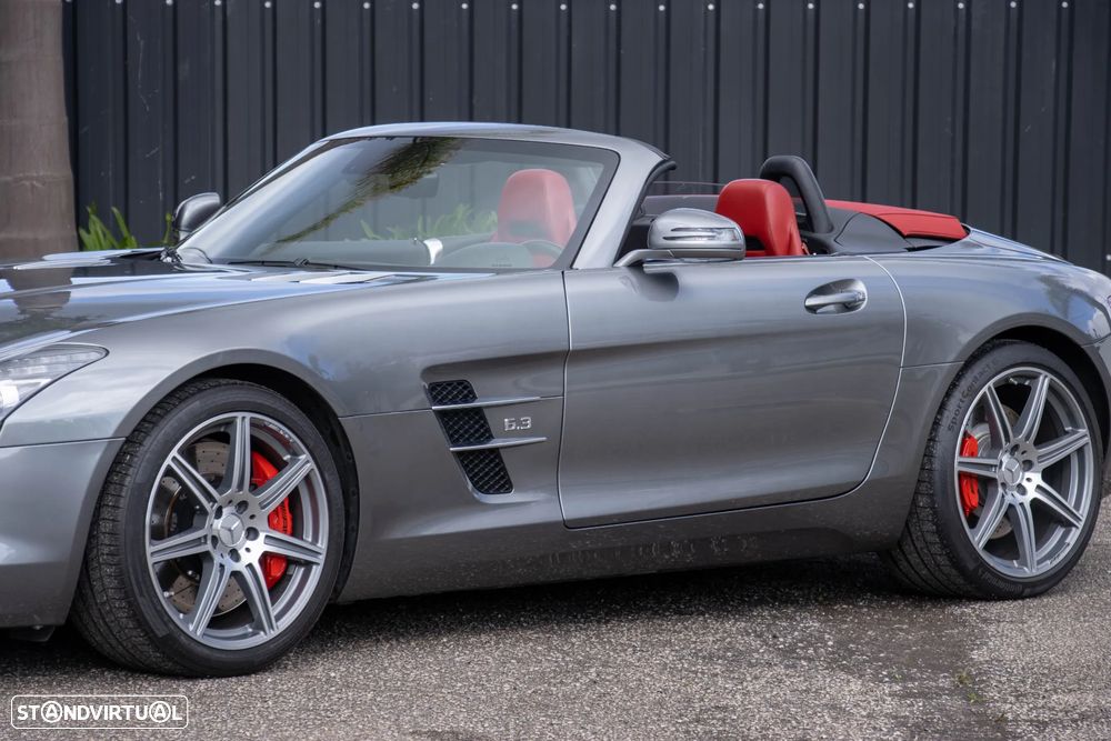 Mercedes-Benz SLS 63 AMG - 4