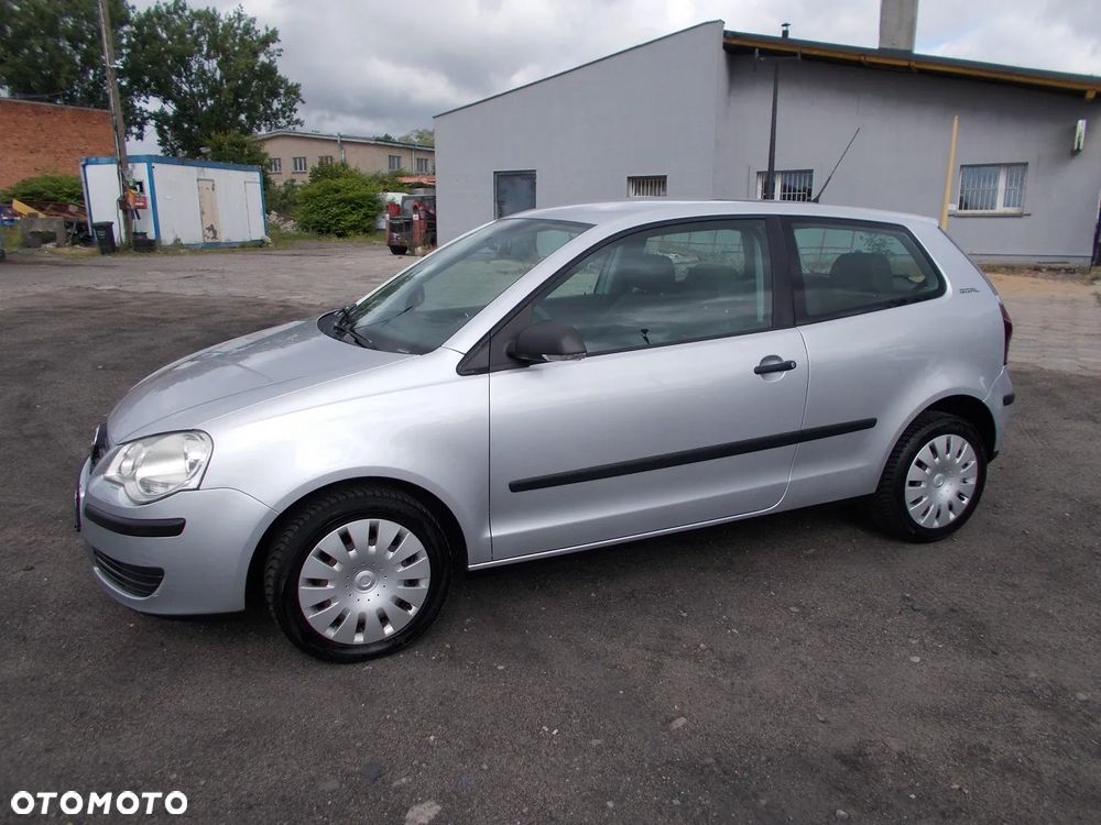 Volkswagen Polo 1.2 12V Basis - 1