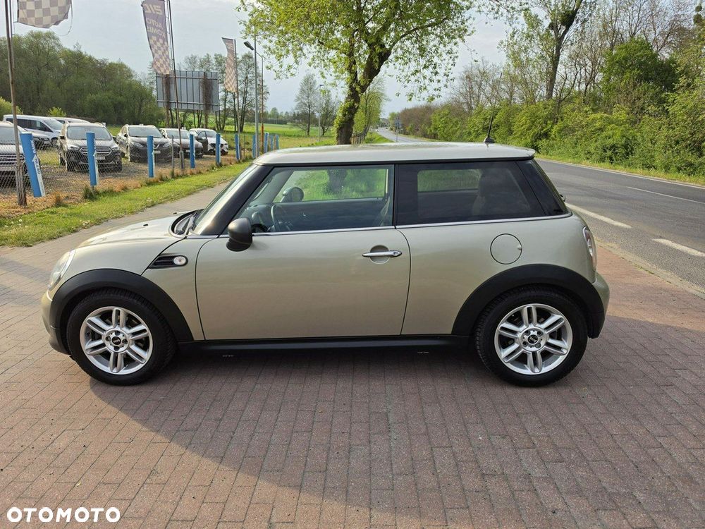 MINI ONE - 3
