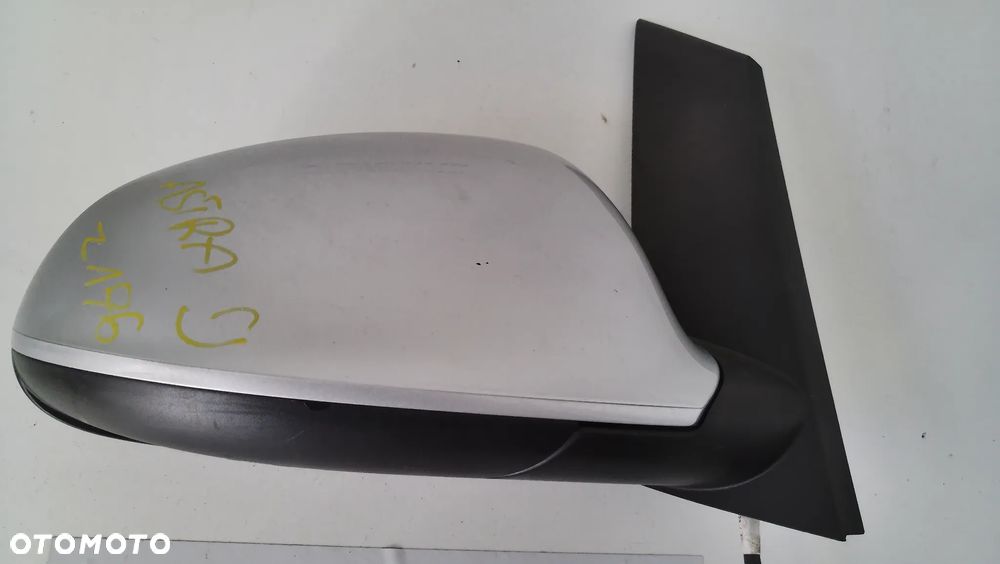 Opel Astra J IV Lusterko Lewe Prawe Zewnetrzne Z176  5 PIN - 8