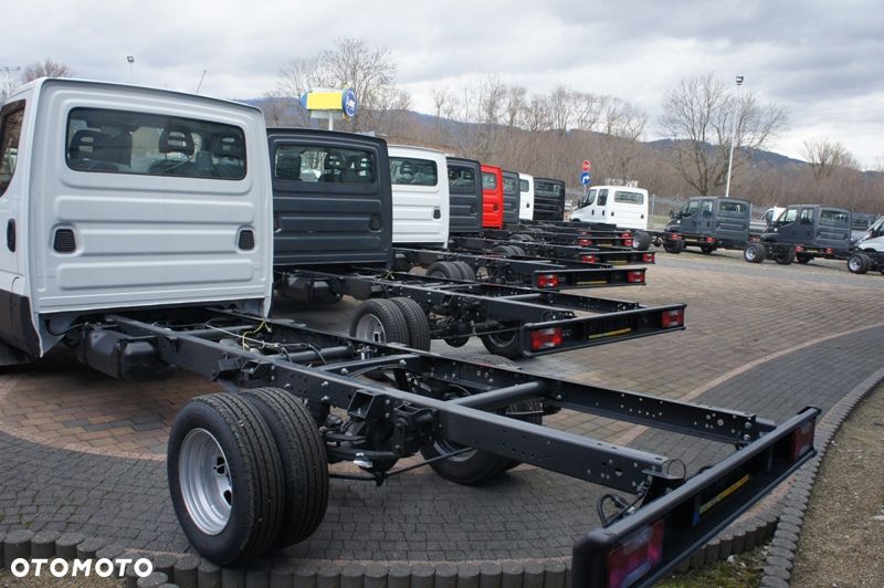 Iveco 35C13 doka brygadówka rama skrzynia wywrotka HDS - 9