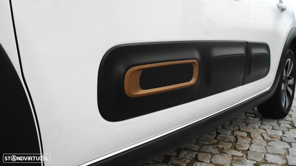 Citroën C3 1.2 PureTech C-Series - 40