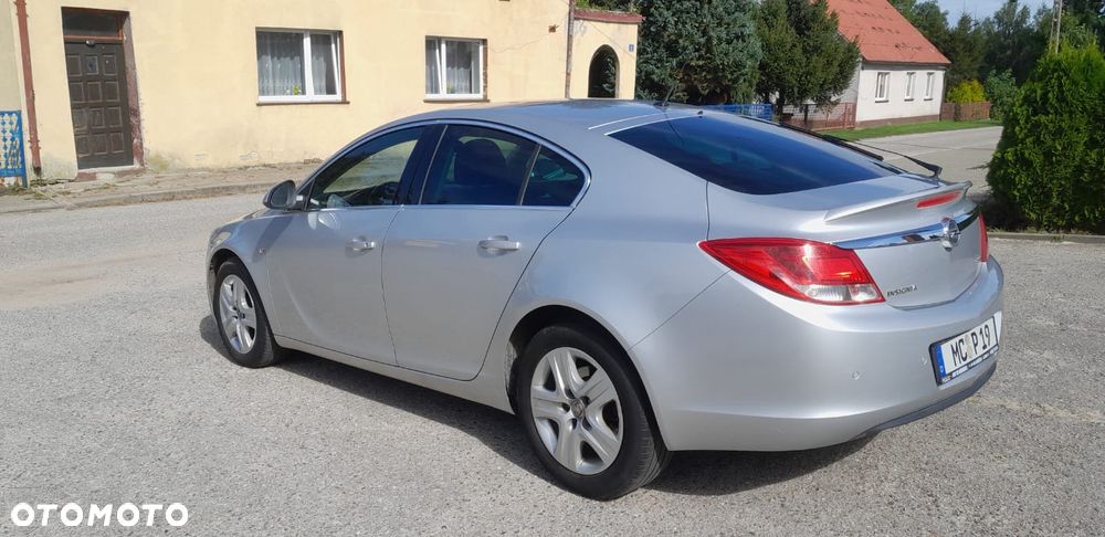 Opel Insignia - 11