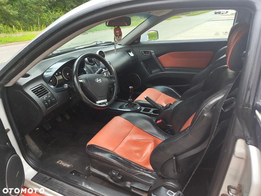 Hyundai Coupe 2.0 GLS - 19