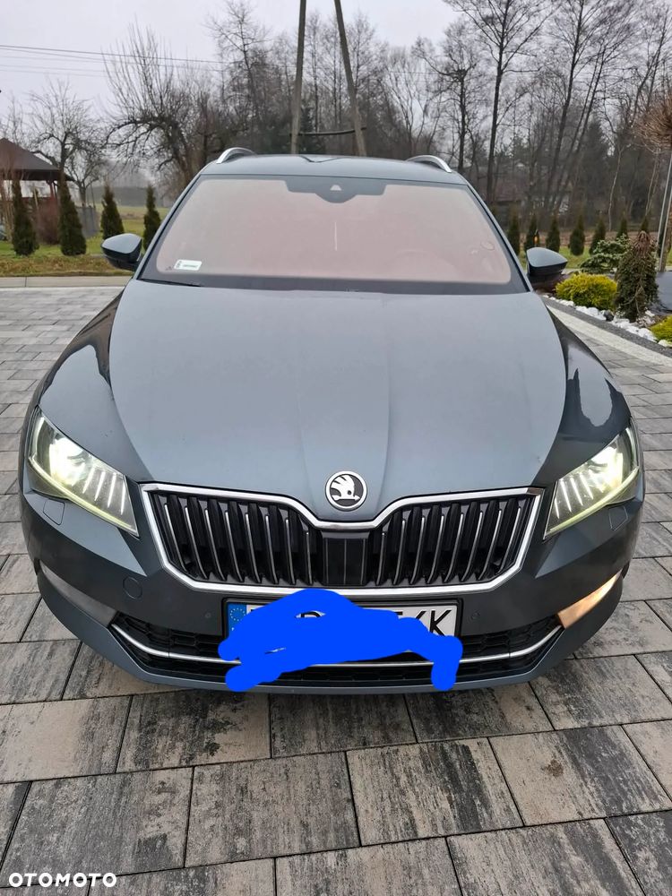 Skoda Superb 2.0 TDI 4x4 L&K DSG - 1