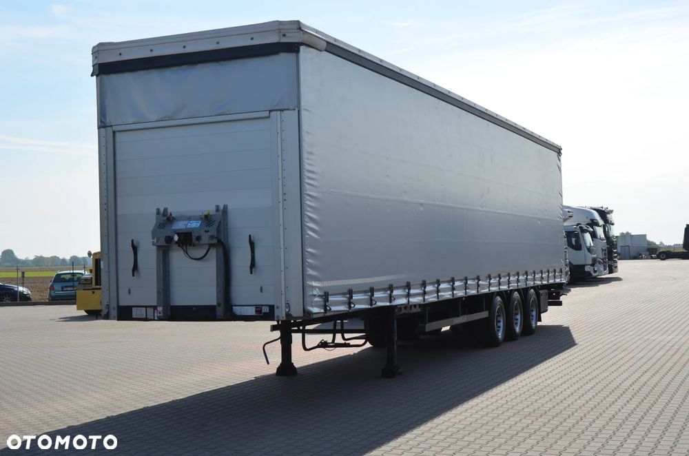 Schwarzmuller MEGA / 04.2022r / OŚ POD. / DACH POD. / CODE XL / 2302 - 2