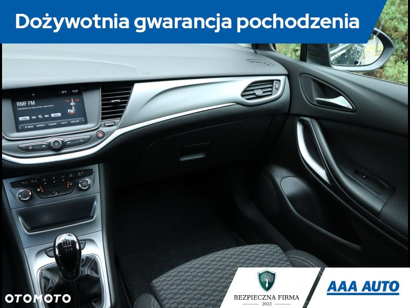 Opel Astra - 9