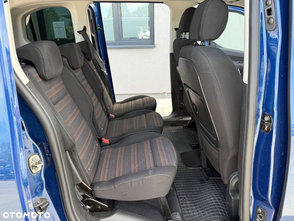 Opel Combo XL 1.5 CDTI Elite S&S - 21