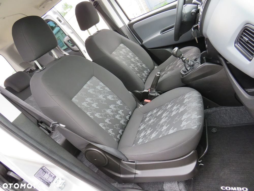 Opel Combo 1.6 CDTI L1H1 Edition - 36