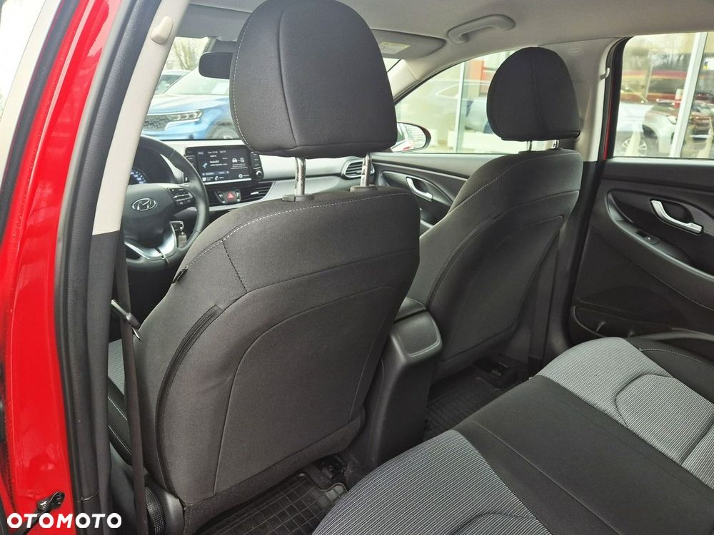 Hyundai i30 1.5 T-GDI 48V Modern - 14