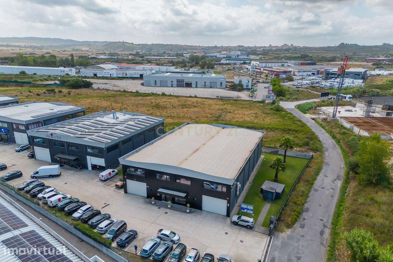 Excelente Oportunidade Empresarial: Conjunto de 3 Armazéns Integrados - Grande imagem: 3/60