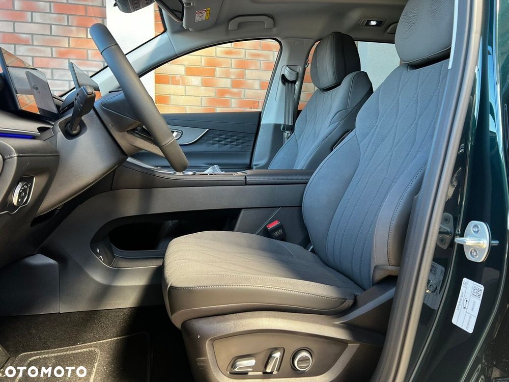 Chery Tiggo 8 - 25