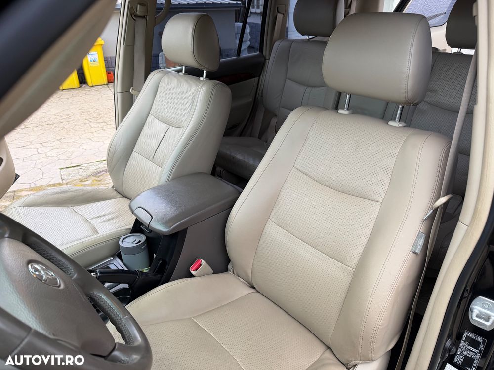 Toyota Land Cruiser 3.0 TD-4D Aut cu TEMS VIP - 8