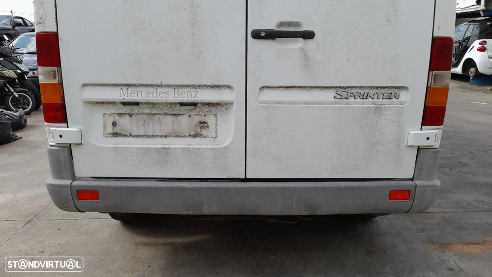 Pára-choques trás MERCEDES-BENZ Sprinter 2-t Combi (901, 902) - 1