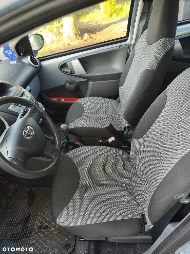 Toyota Aygo - 6