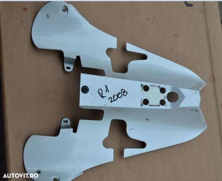 Yamaha R1 2007 2008 bord scarite - 2