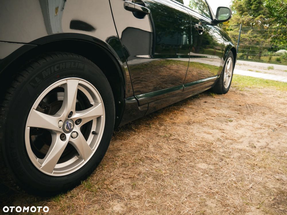 Volvo V70 D4 Black Edition - 10