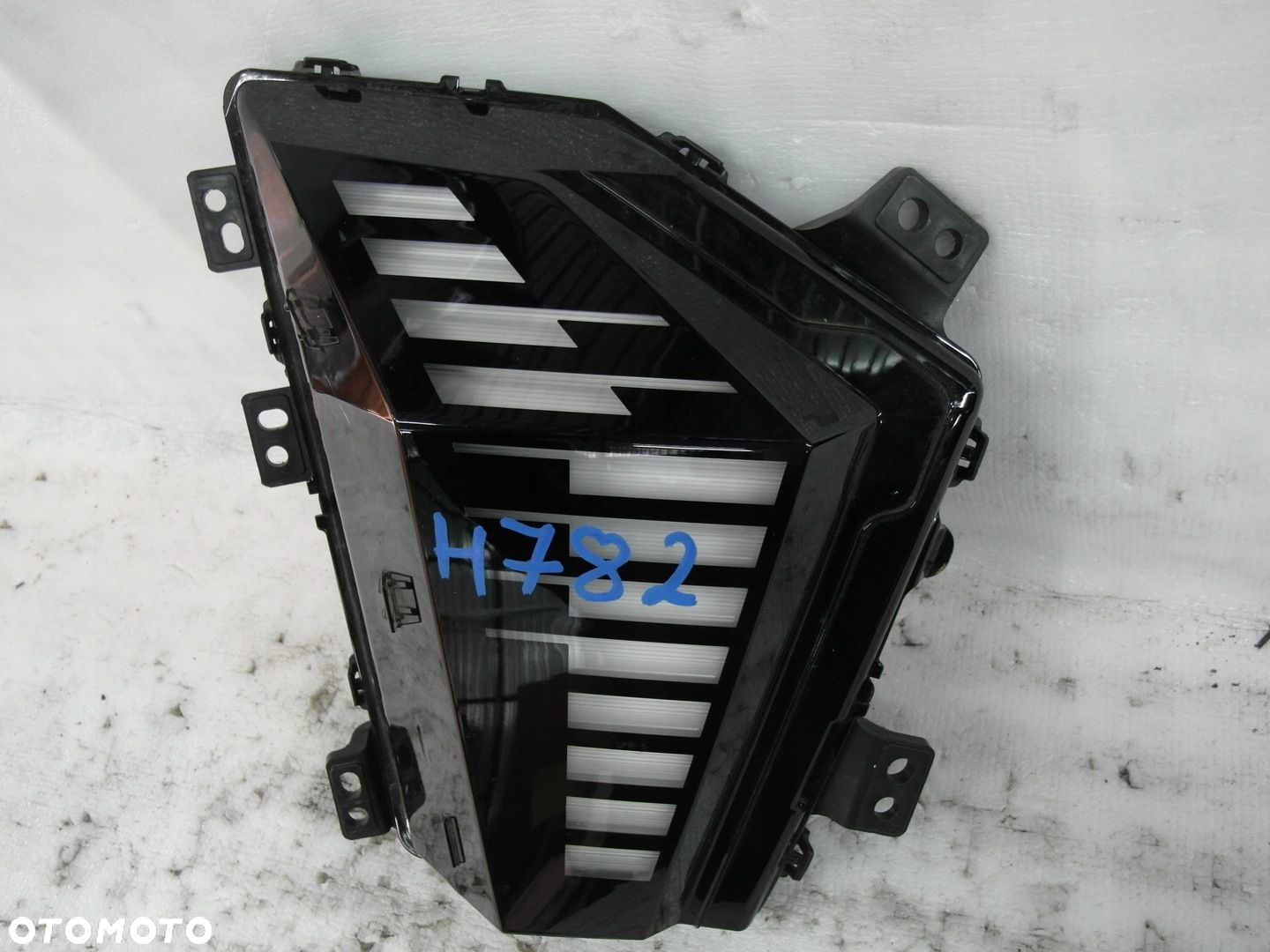 RENAULT SCENIC E TECH LED DRL LAMPA PRZEDNIA PRAWA NR70 266004414R - 2