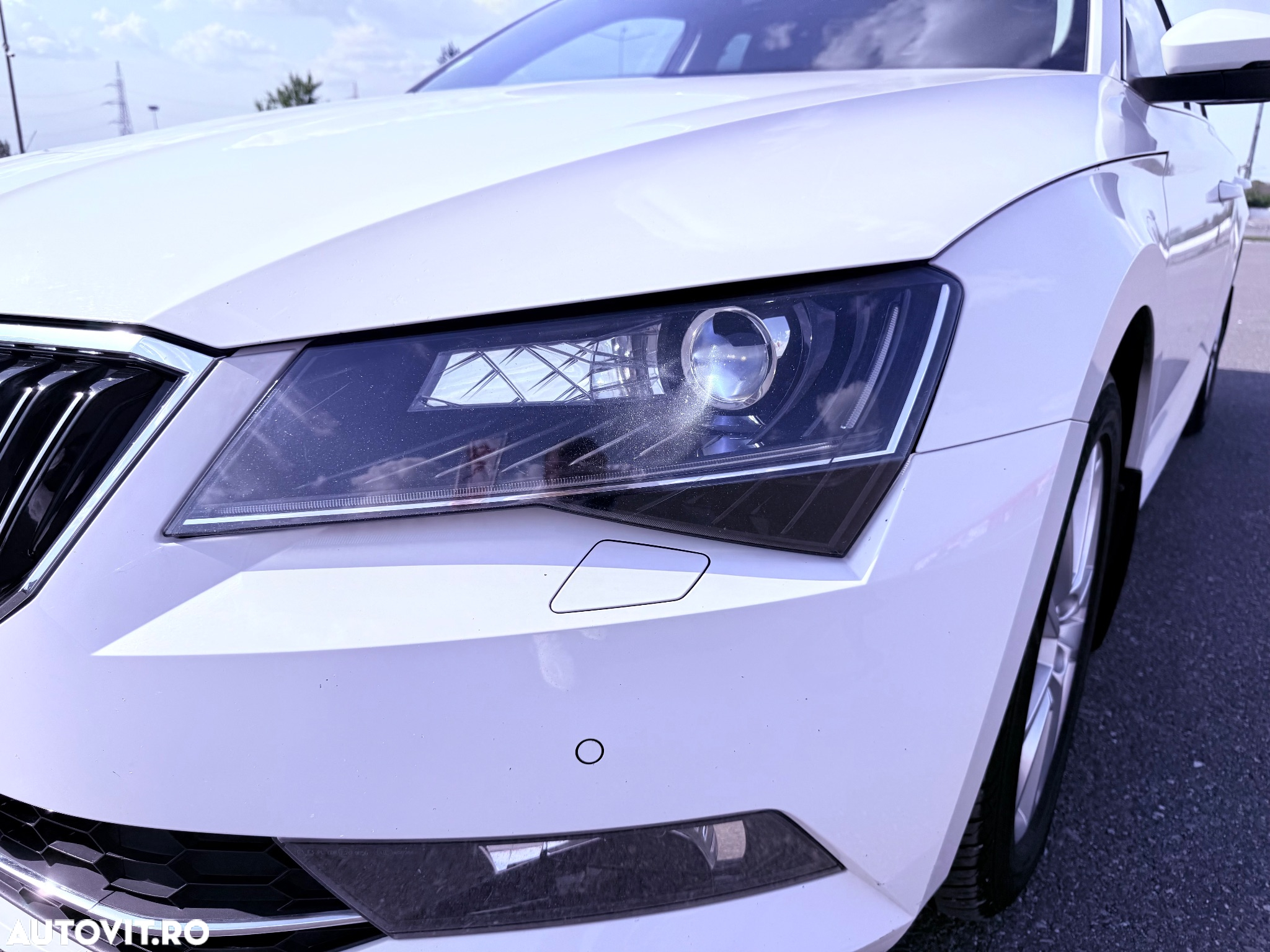 Skoda Superb 2.0 TDI DSG Sportline - 12