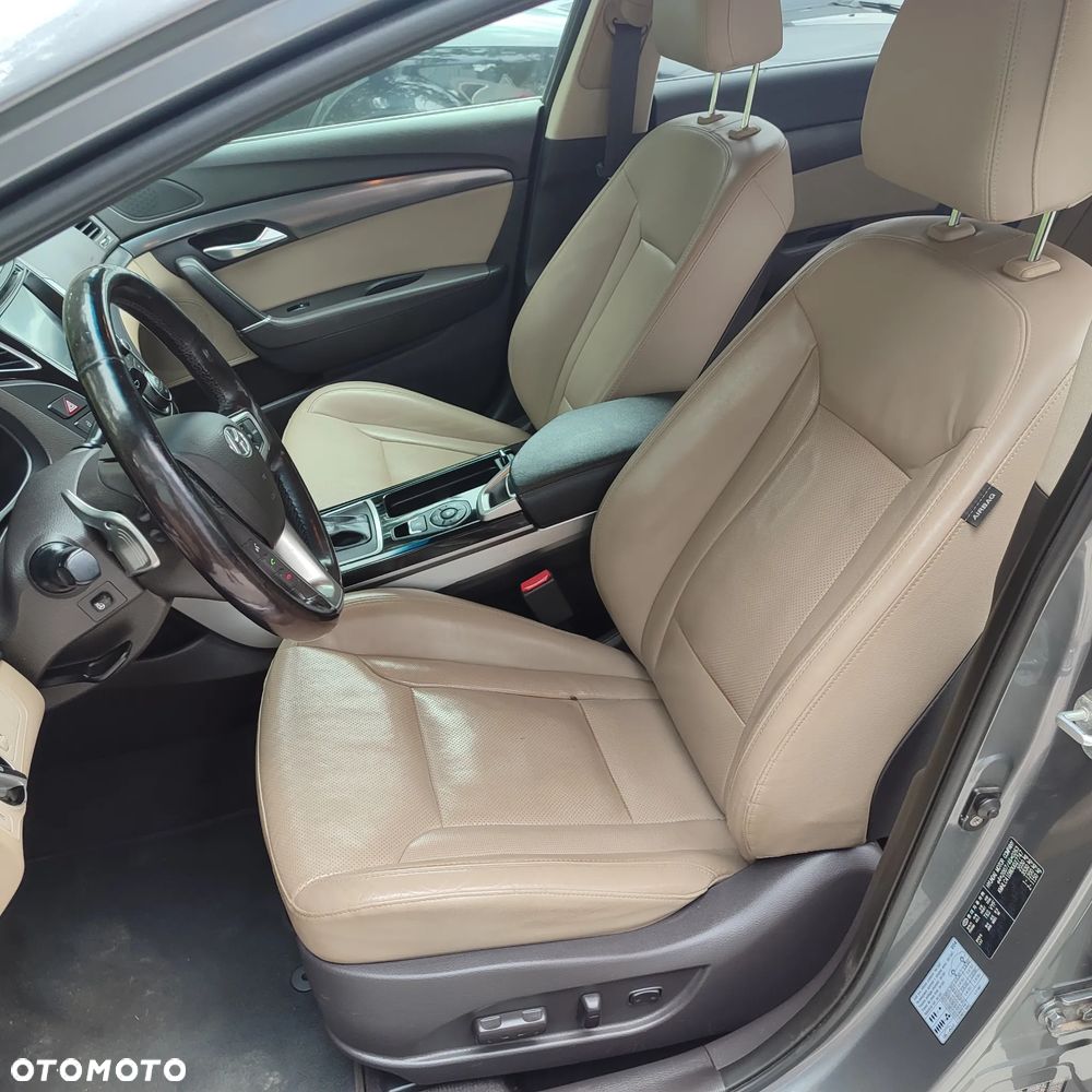 Hyundai i40 2.0 GDI Premium - 19