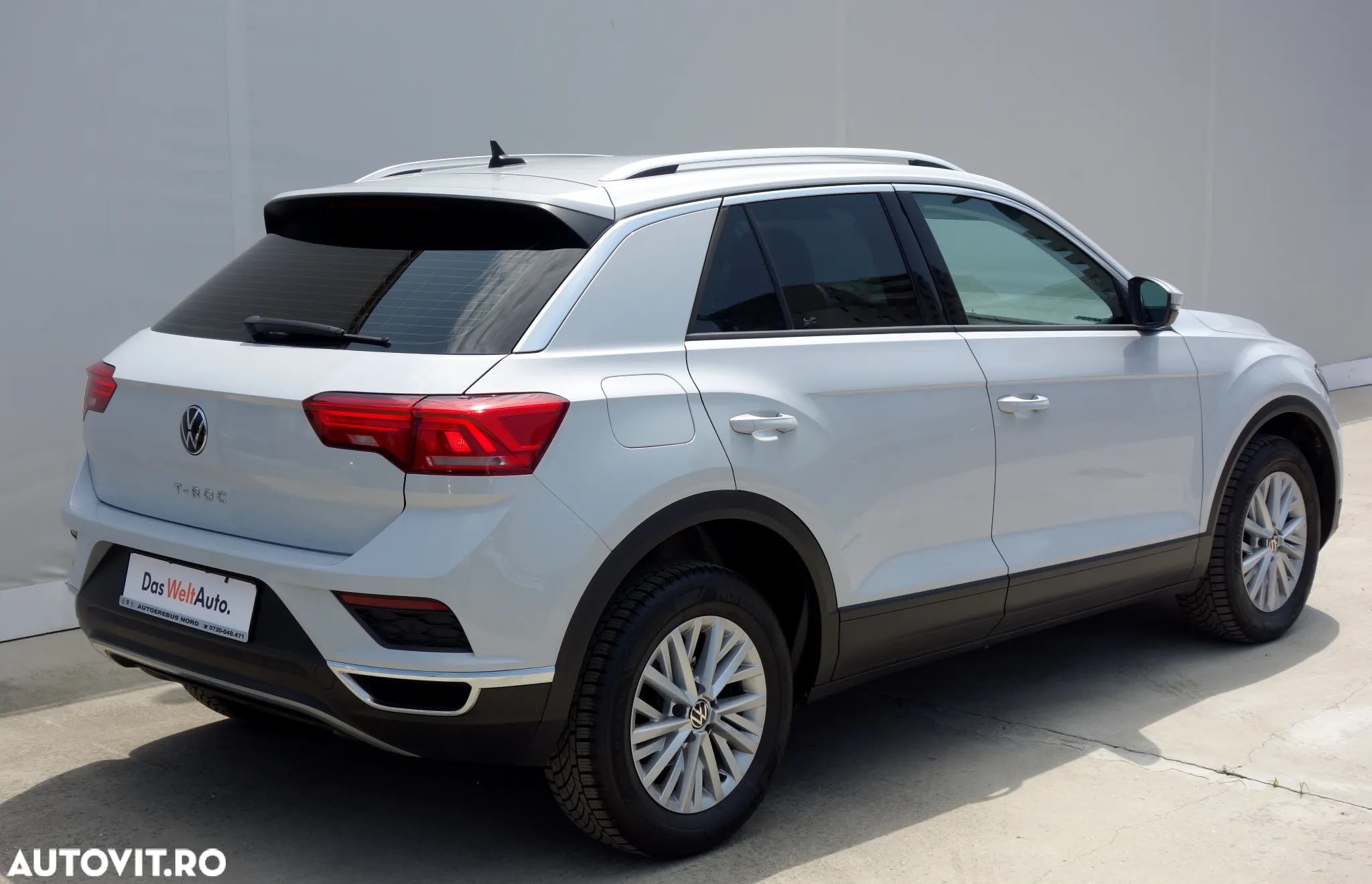 Volkswagen T-ROC - 22