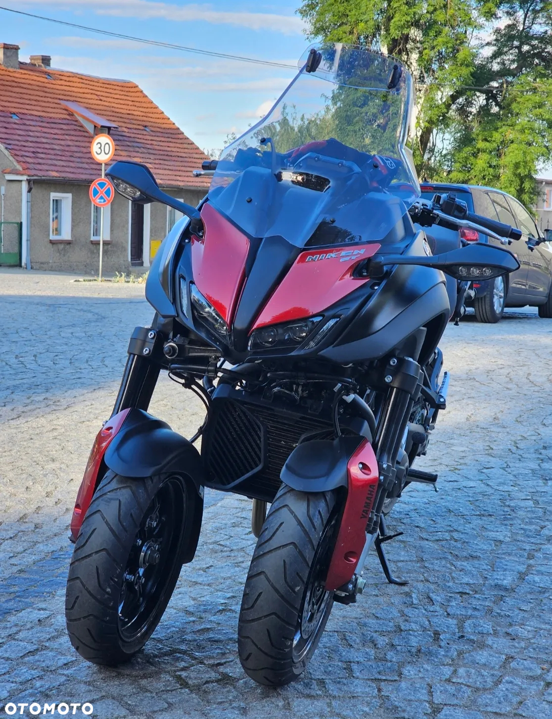 Yamaha NIKEN - 2