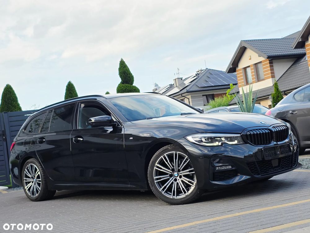 BMW Seria 3 320d Edition M Sport Shadow - 37