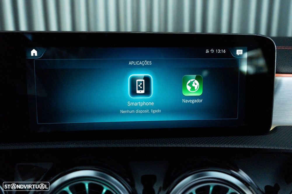 Mercedes-Benz CLA 250 e Shooting Brake AMG Line - 20