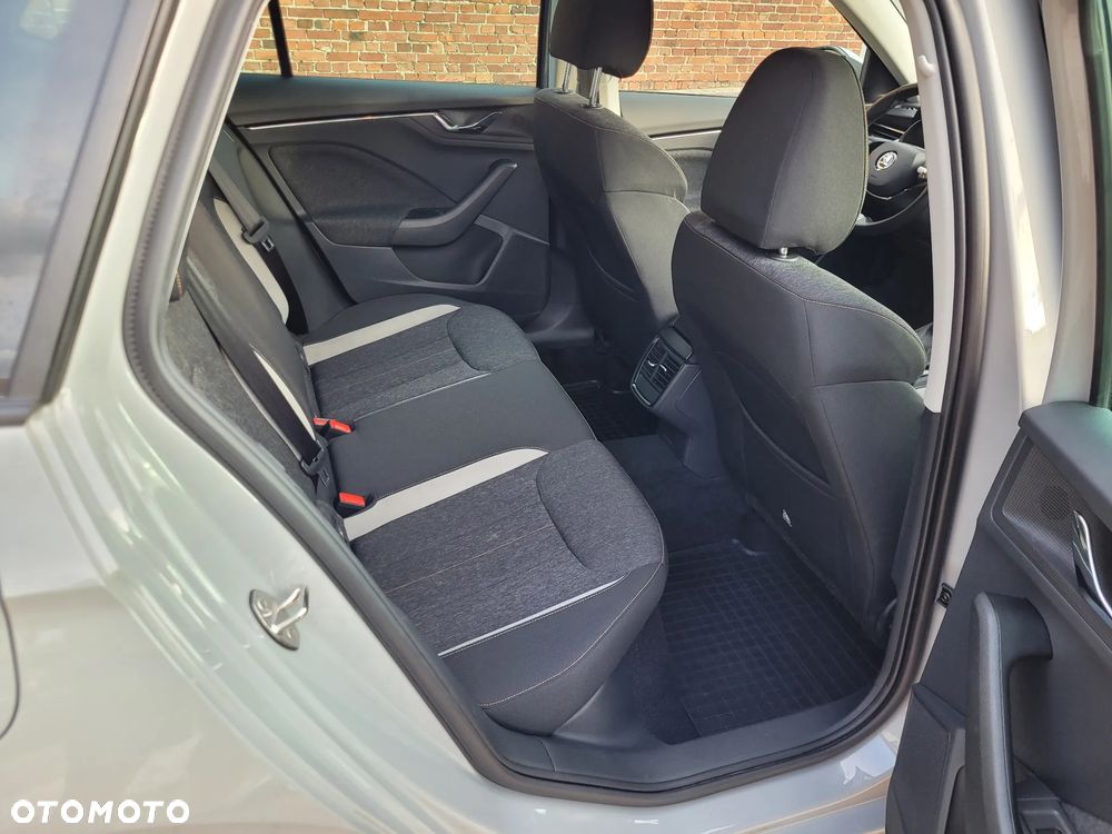 Skoda Kamiq 1.5 TSI Style DSG - 17
