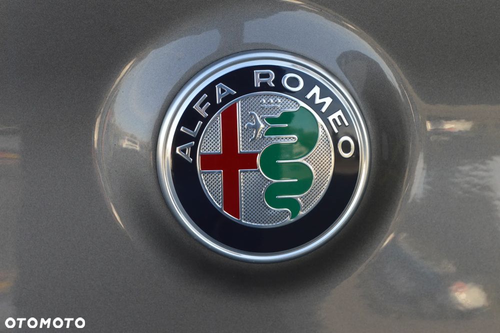 Alfa Romeo Stelvio - 34