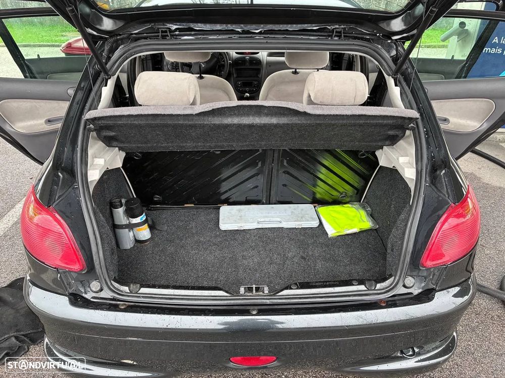 Peugeot 206 - 2