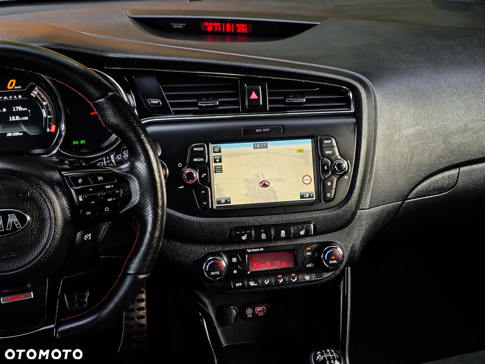 Kia Ceed - 17