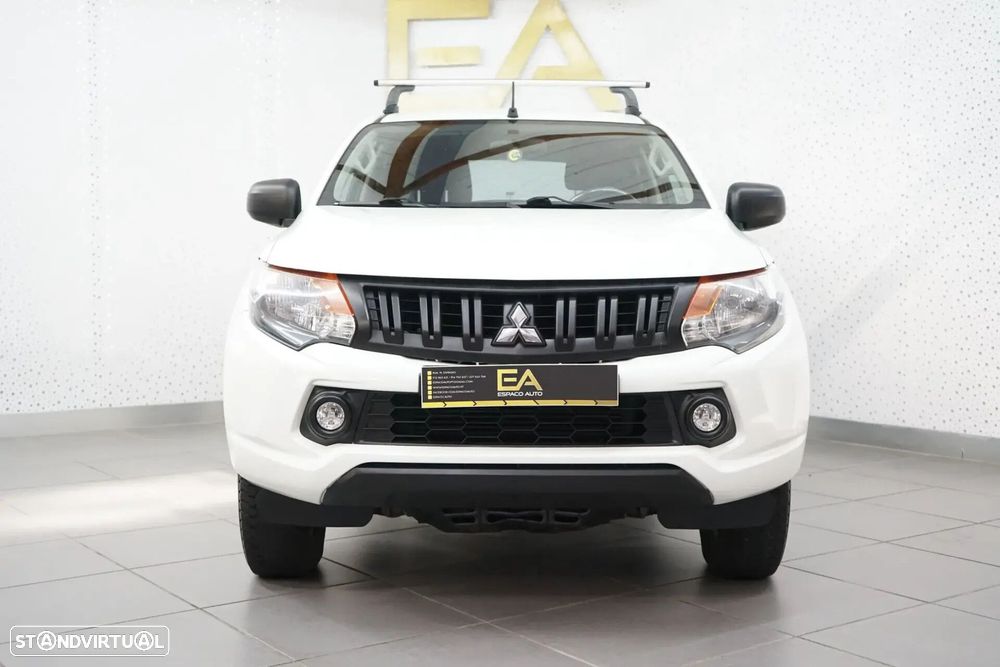 Mitsubishi L200 2.4 DI-D CD S.Cab 3L Instyle 4WD - 2