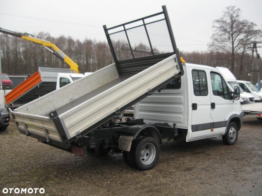 Iveco DAILY 35C. DOKA + WYWROTKA NA 3- STRONY - 2