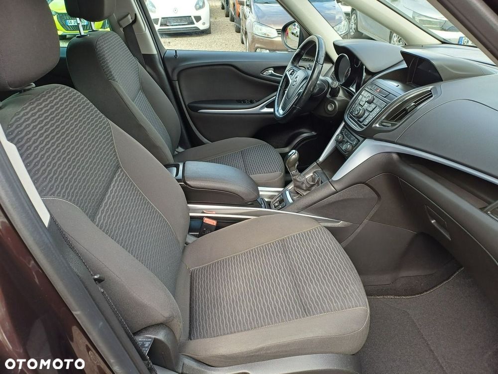 Opel Zafira 1.4 Turbo (ecoFLEX) Start/Stop Innovation - 21