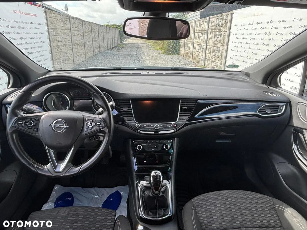 Opel Astra 1.6 D (CDTI) Start/Stop Sports Tourer Dynamic - 9