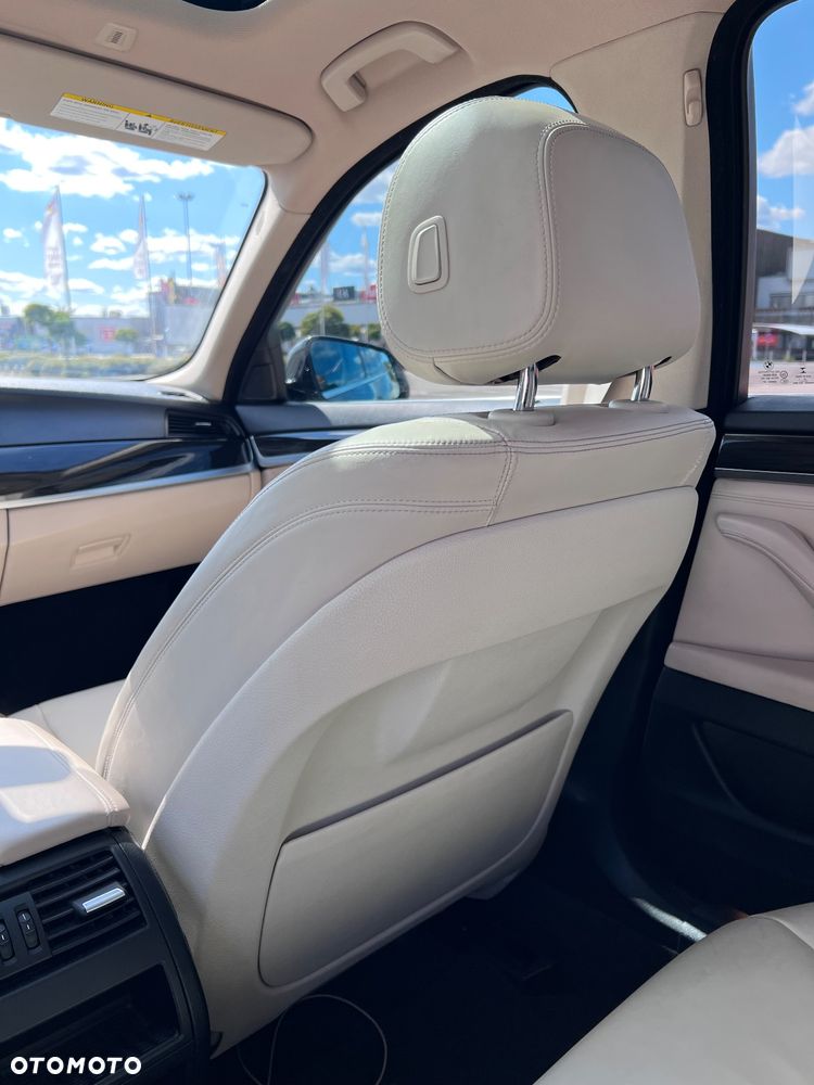 BMW Seria 5 - 21