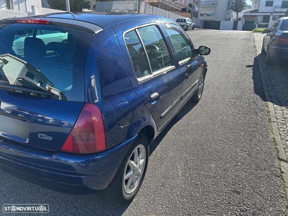 Renault Clio 1.2 - 3