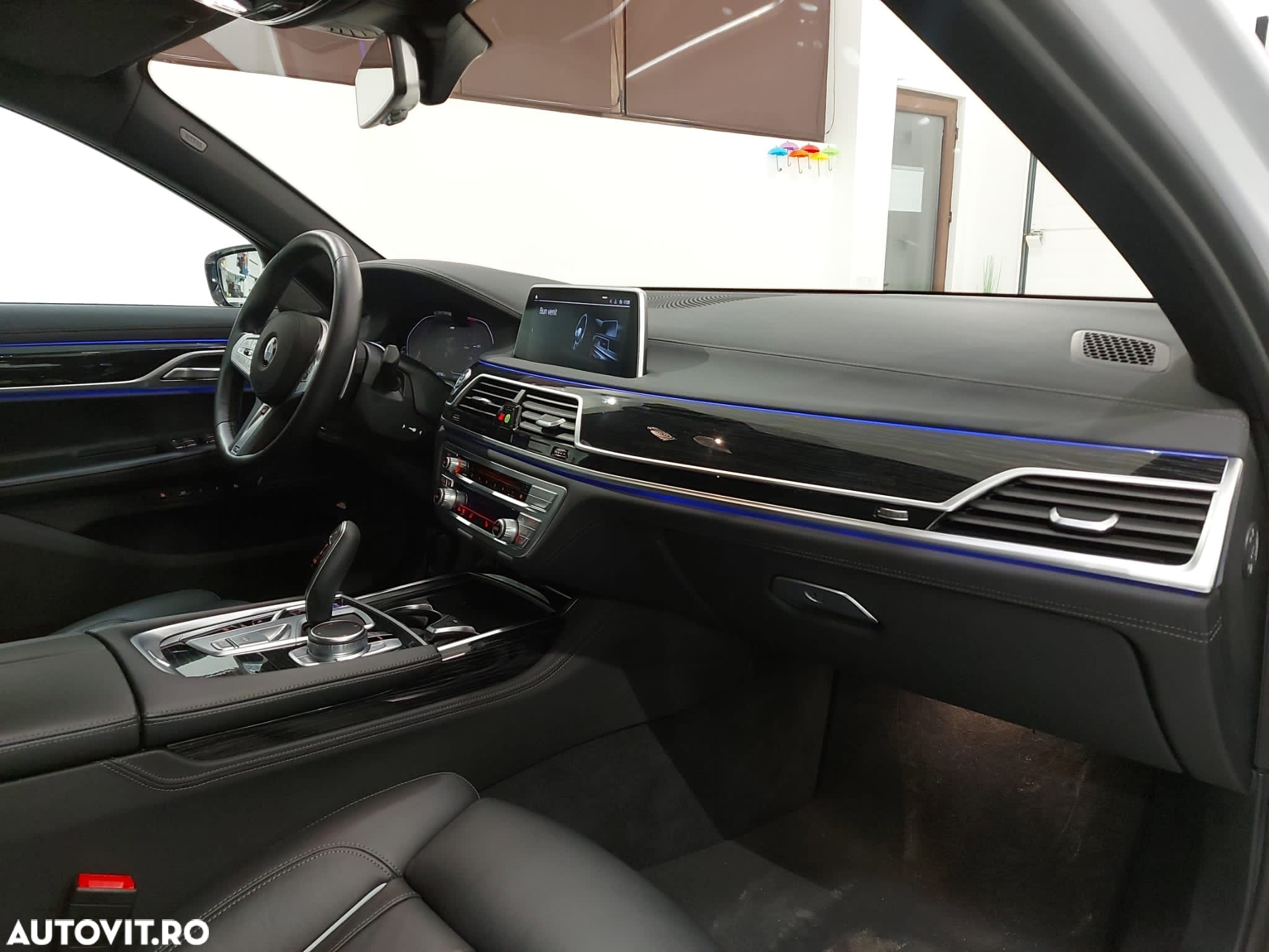 BMW Seria 7 730d xDrive MHEV - 3