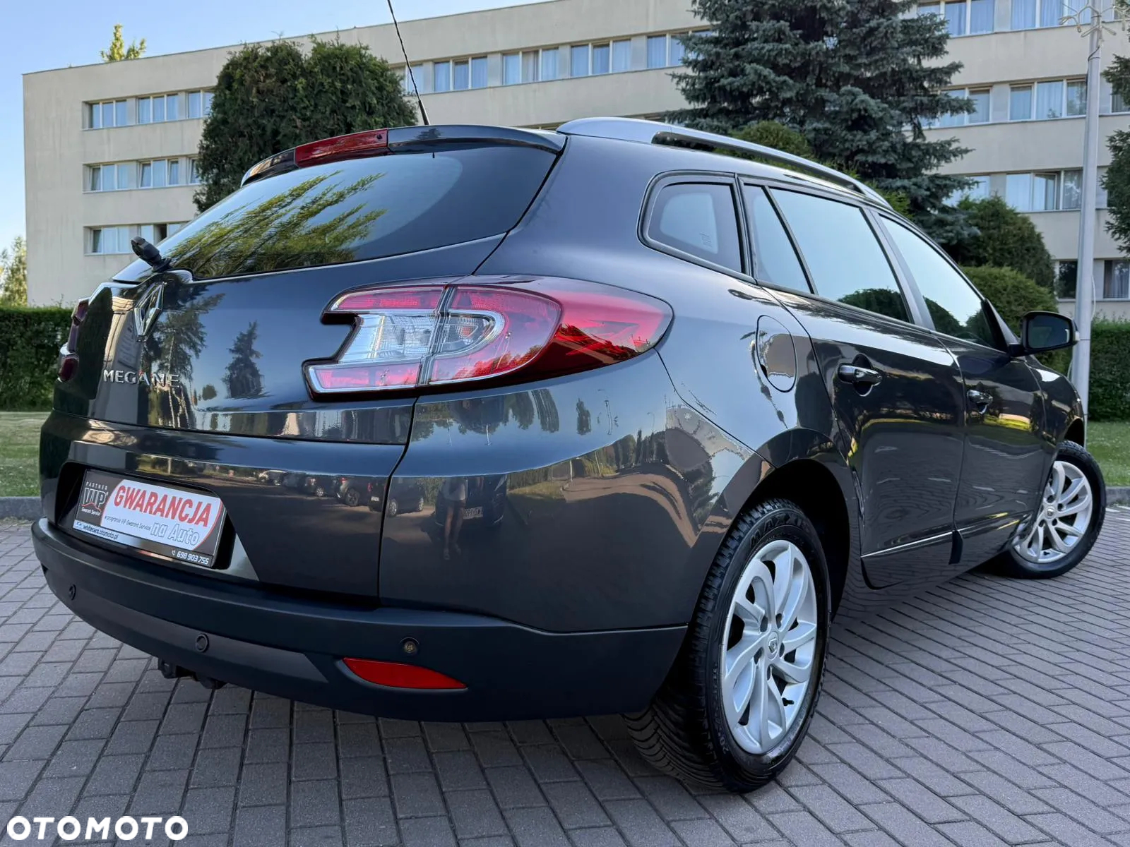 Renault Megane 1.6 16V 110 LIMITED - 3