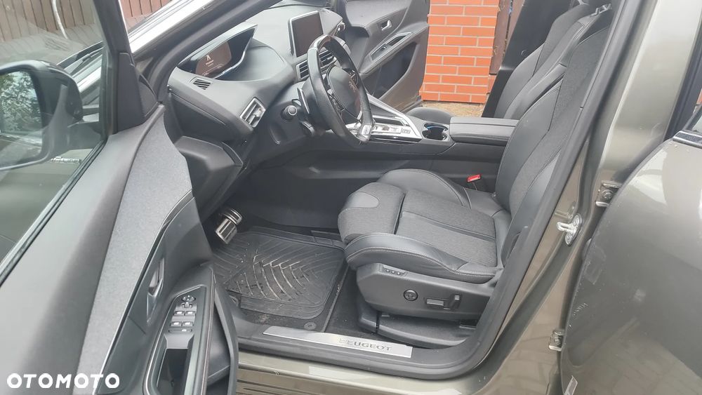 Peugeot 5008 BlueHDI 180 EAT8 GT Pack - 16