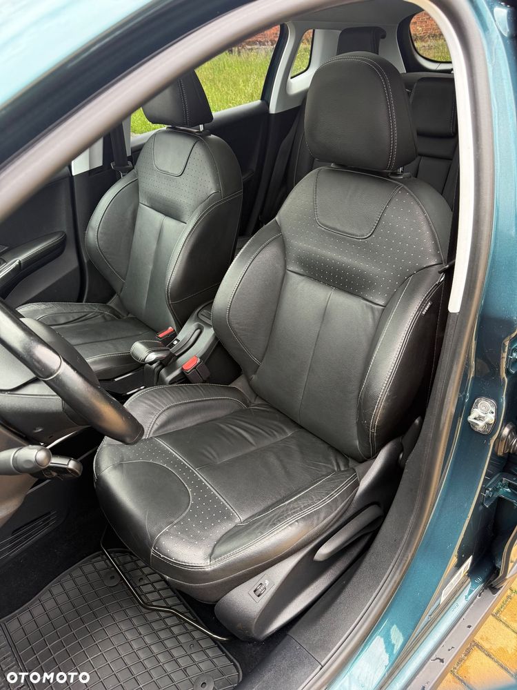 Peugeot 2008 BlueHDi FAP 120 STOP & START Allure - 16