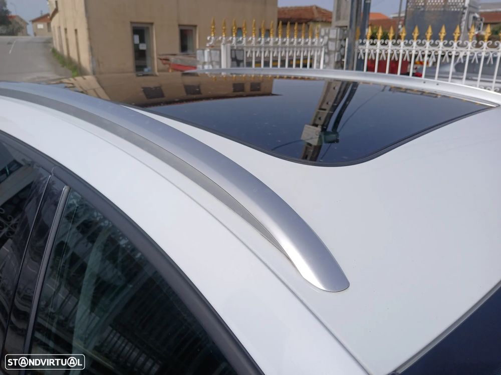 SEAT Leon ST 1.6 TDI Xcellence S/S - 12