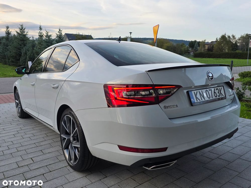 Skoda Superb 2.0 TSI 4x4 Sportline DSG - 3