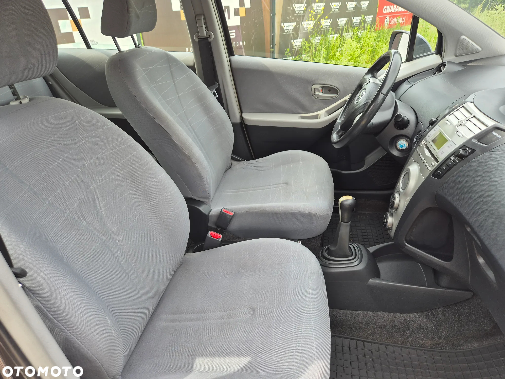 Toyota Yaris 1.3 Luna Premium - 18