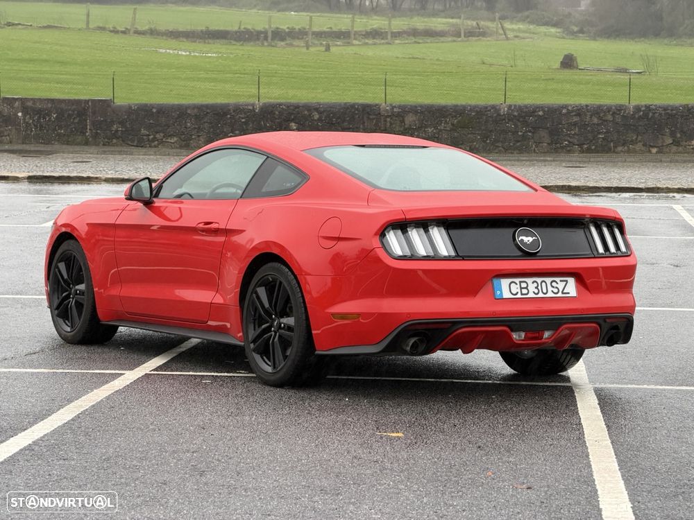 Ford Mustang 2.3i EcoBoost - 2