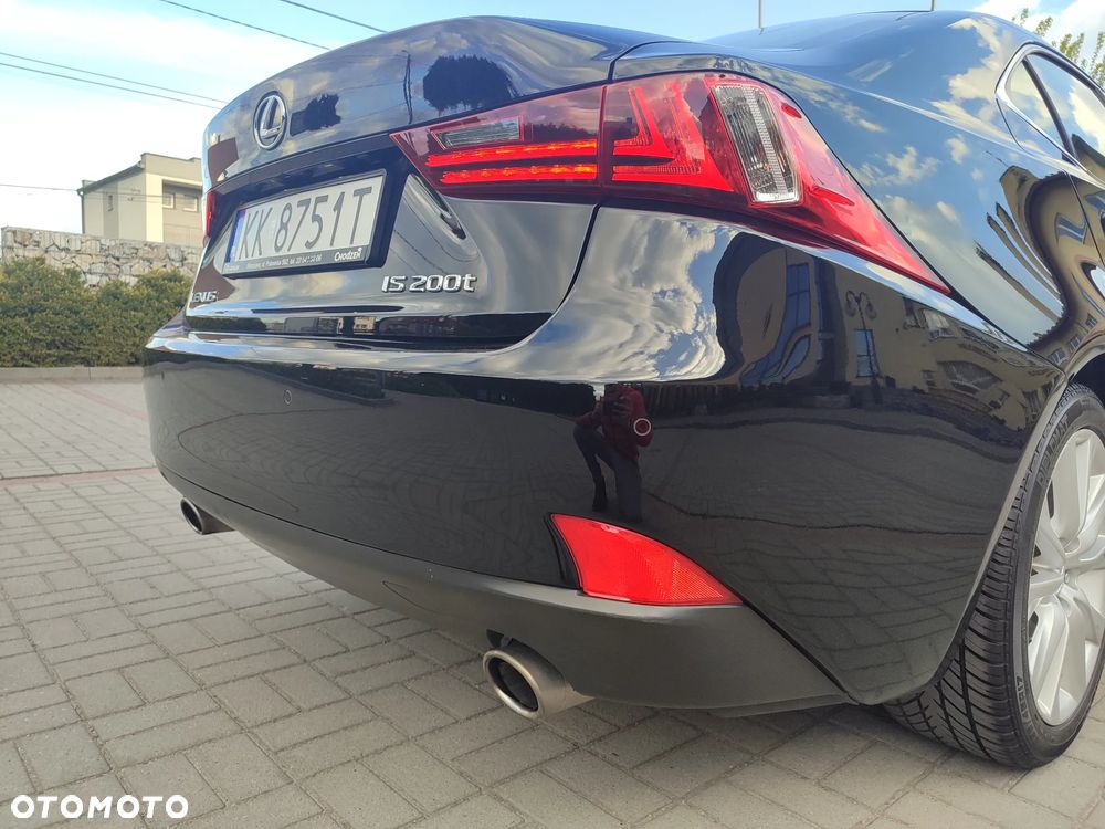 Lexus IS 200t Elite - 23
