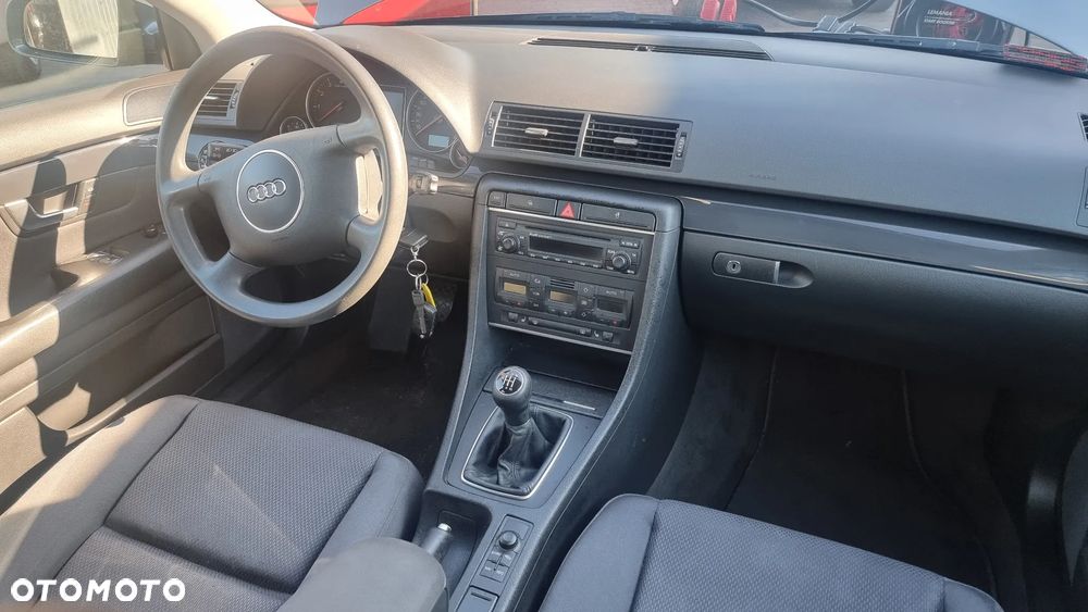 Audi A4 Avant - 8